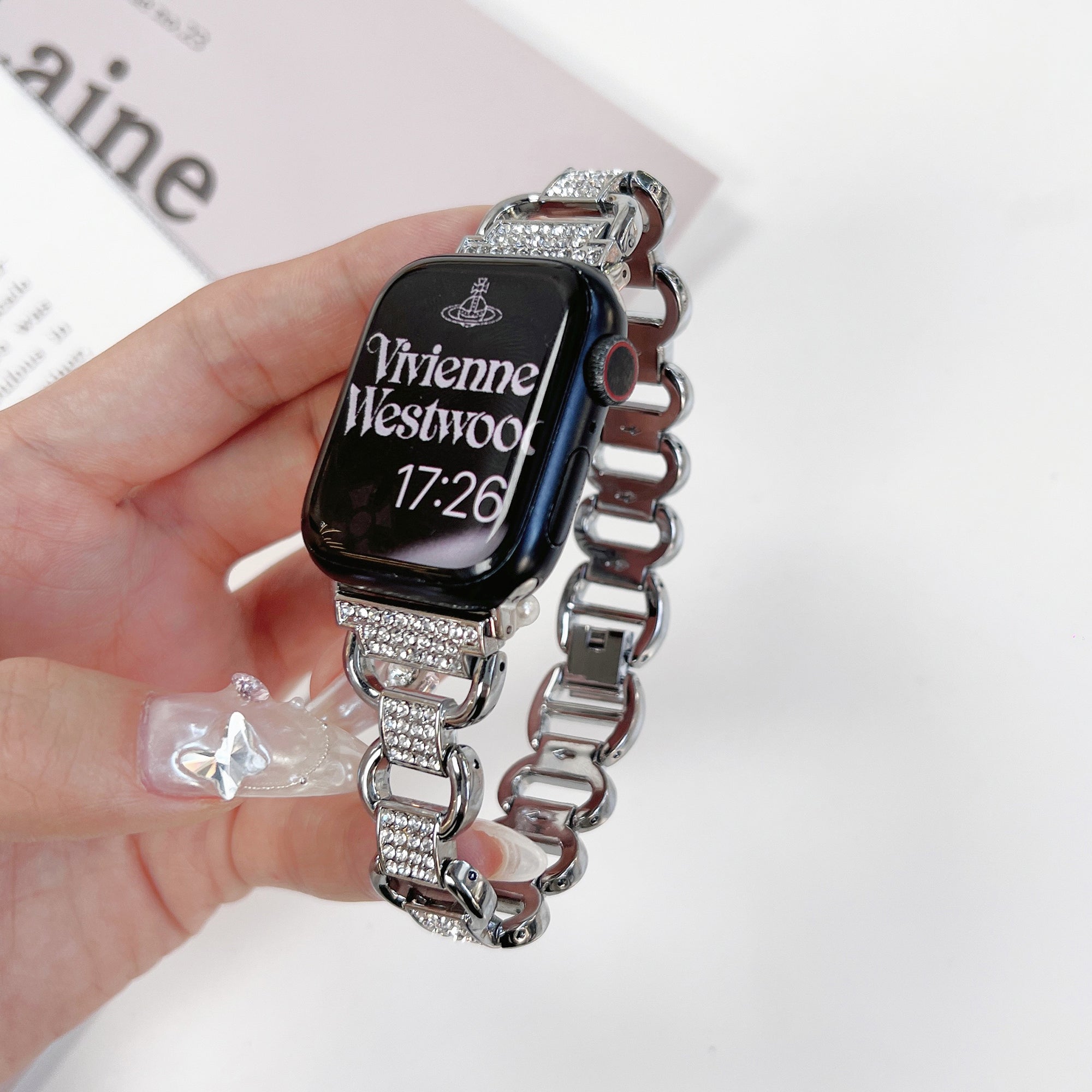 For Apple Watch Series 9 8 7 41mm 6 5 4 SE SE (2022) SE (2023) 40mm 3 2 1 38mm AW Hollow Metal Watchband Rhinestone Decor Watch Strap For Apple Watch Series 9 8 7 41mm 6 5 4 SE SE (2022) SE (2023) 40mm 3 2 1 38mm AW Hollow Metal Watchband Rhinestone Decor Watch Strap